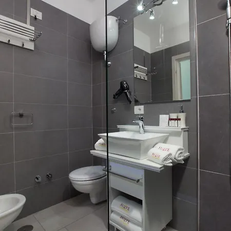 Dei Catalani Guest house 5*