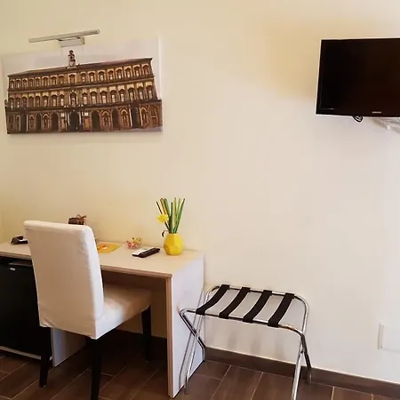 Dei Catalani 4* Naples