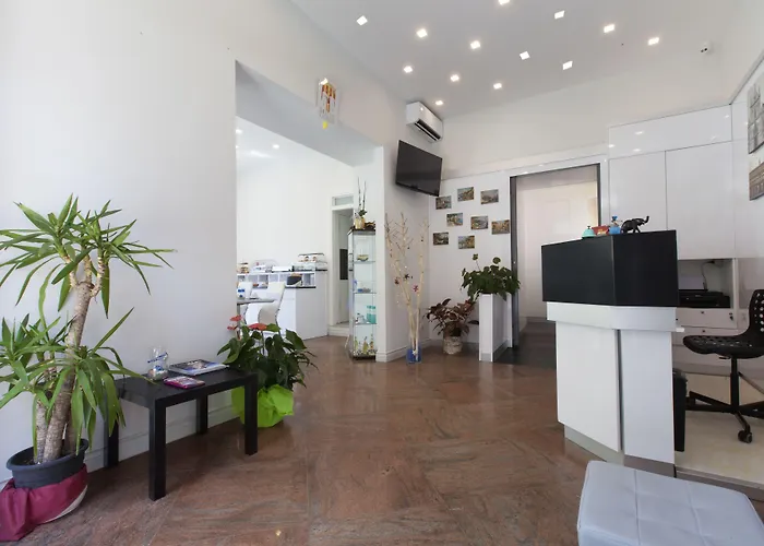 Dei Catalani Pensión 4*