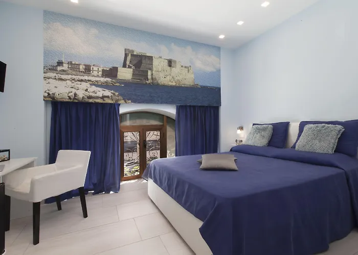 Dei Catalani Nápoles