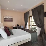 Dei Catalani 4* Napels