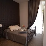 Dei Catalani 4* Neapel