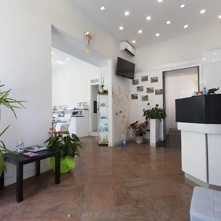 Dei Catalani بيت ضيافة 4*